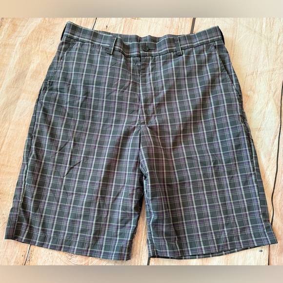 Hogan Other - Ben Hogan Shorts Mens Size 32 Chino Pockets Golf Lightweight Outdoors Plaid